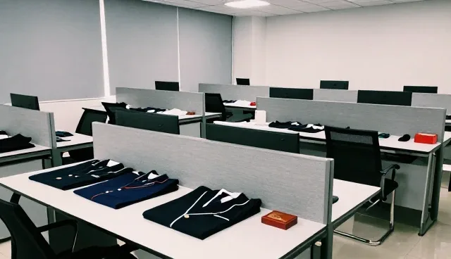 校服加工限制:选型关注点分析